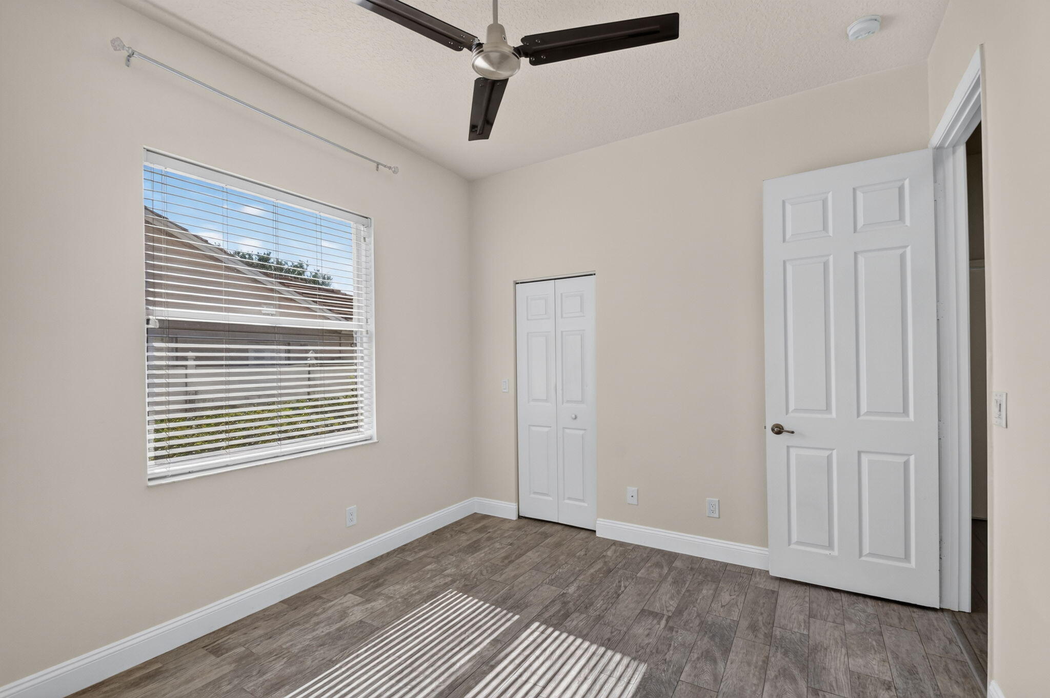 WHITEHORSE ESTATES - Residential