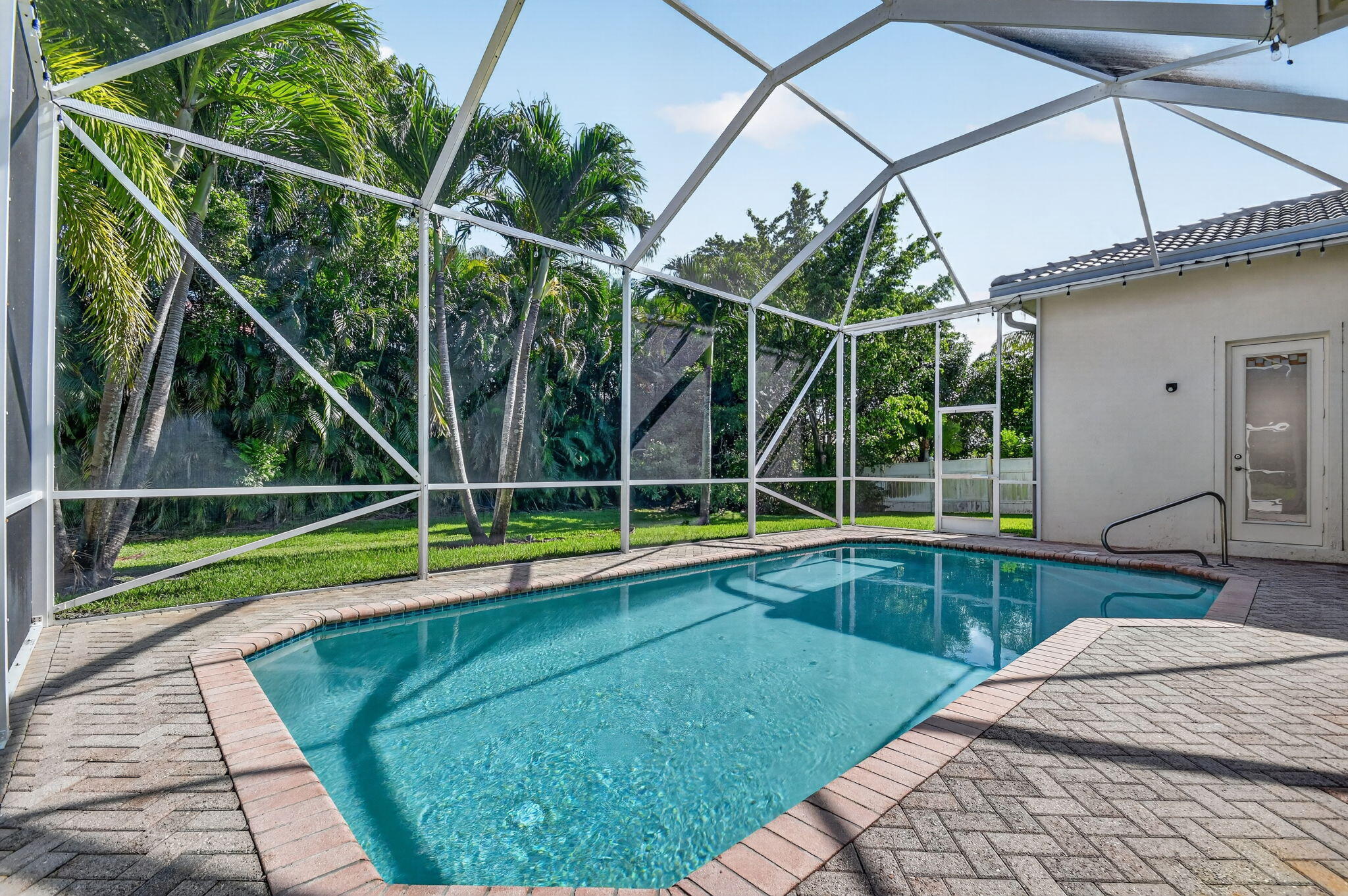 WHITEHORSE ESTATES - Residential