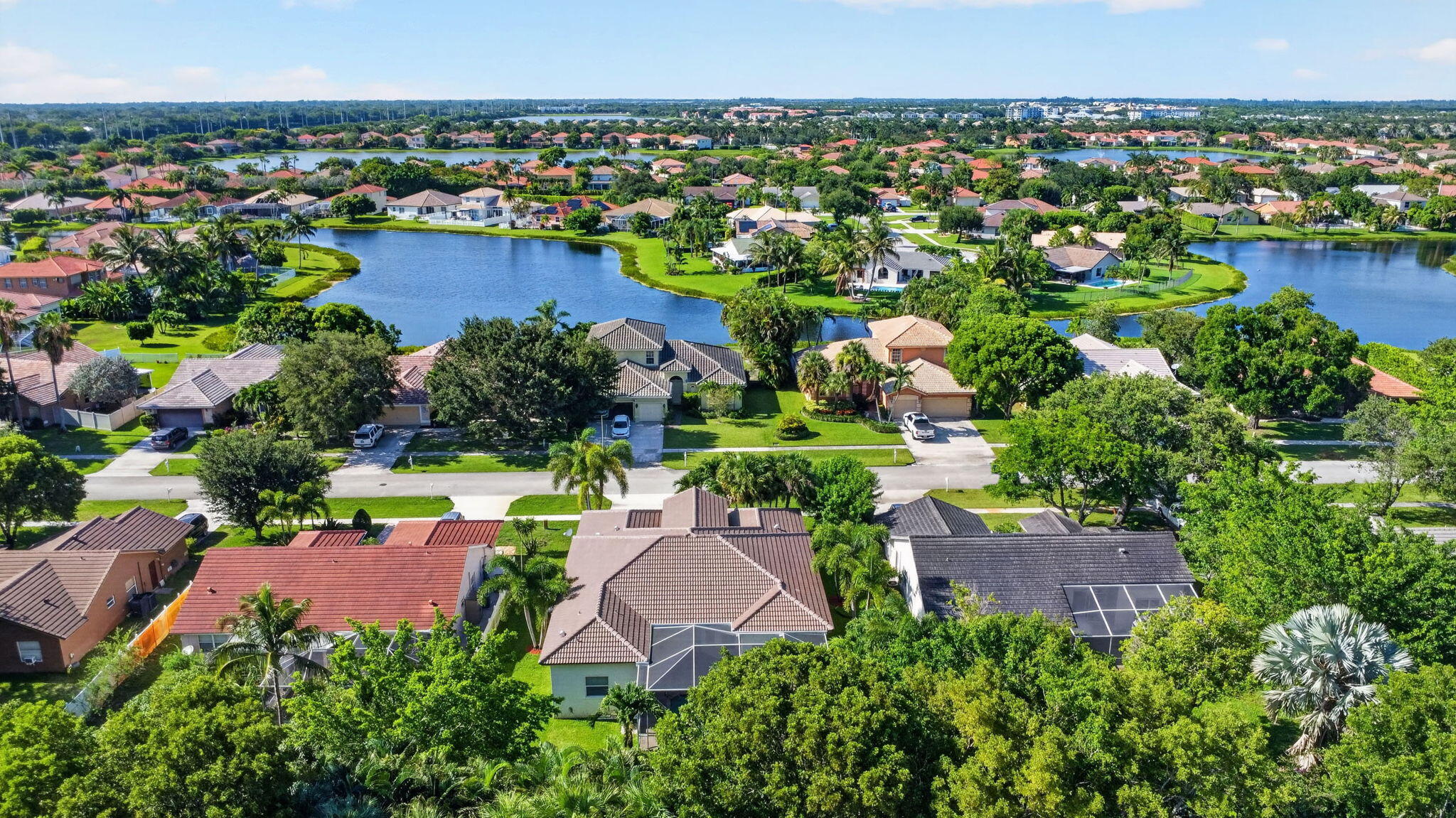 WHITEHORSE ESTATES - Residential