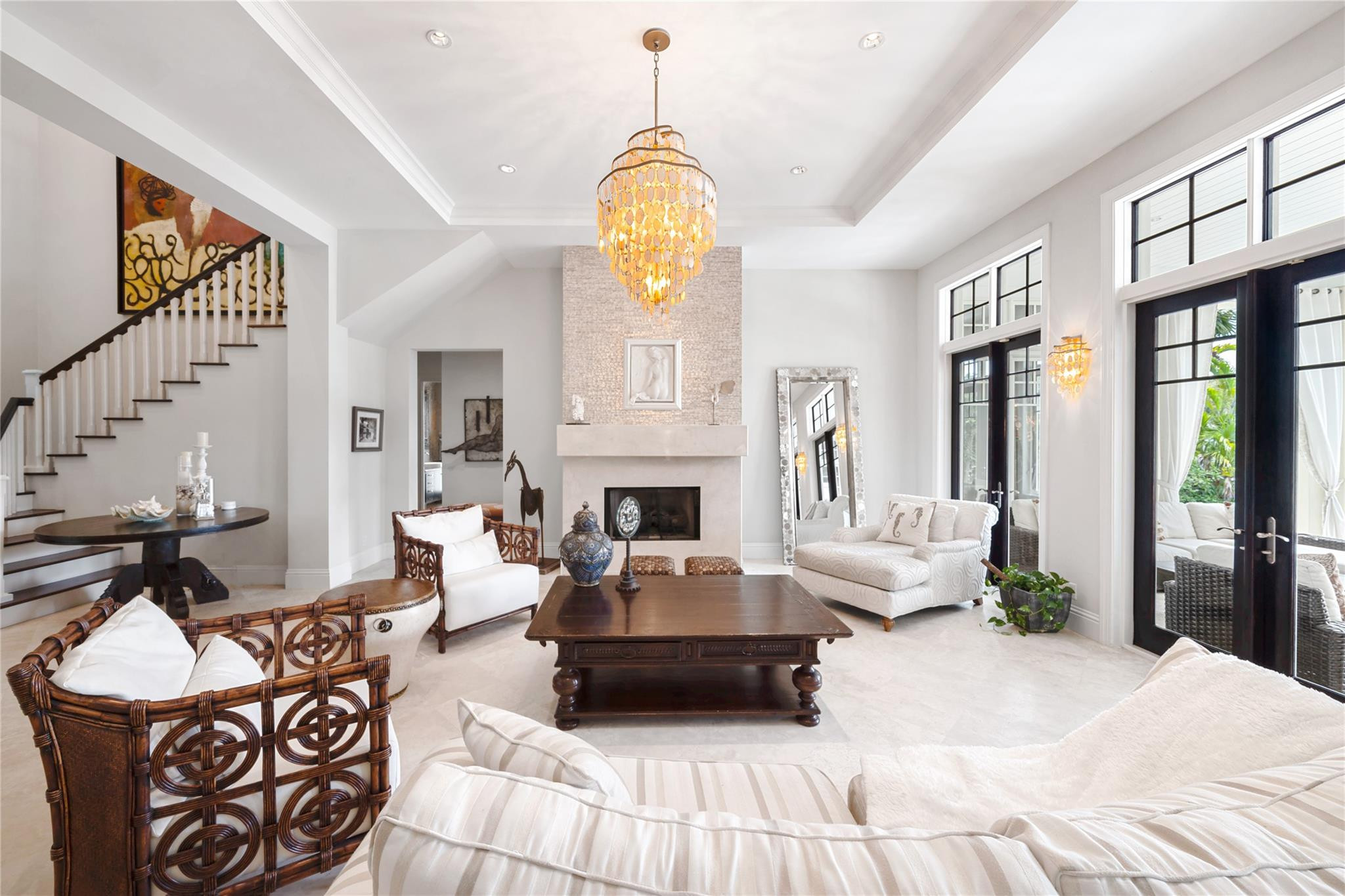 RIO VISTA ISLES - Residential