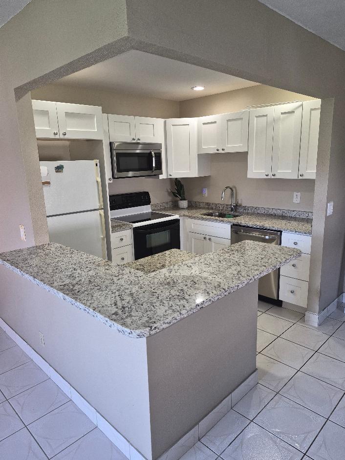 KINGS POINT SEVILLE CONDOS - Residential