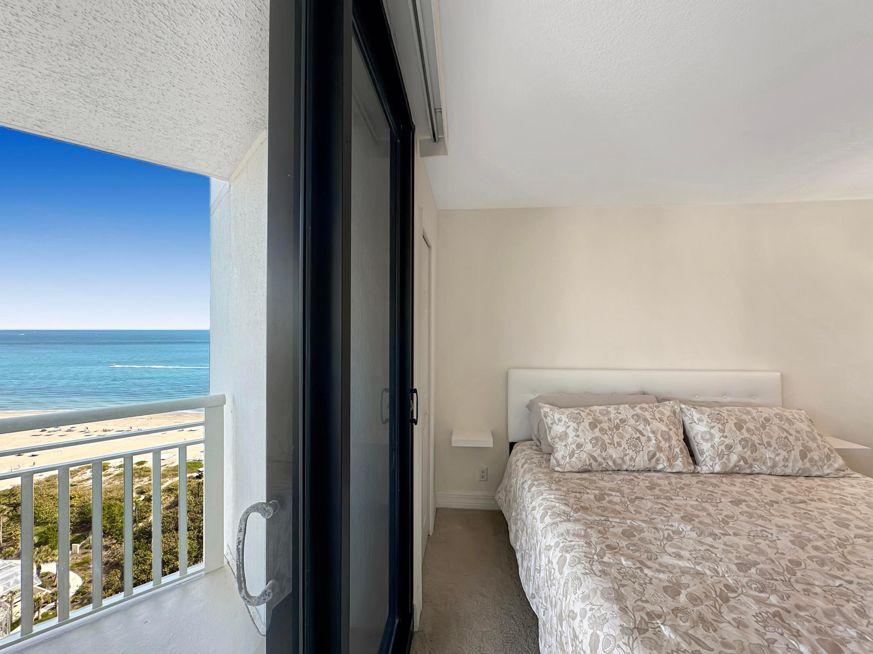 TIARA COND - Residential