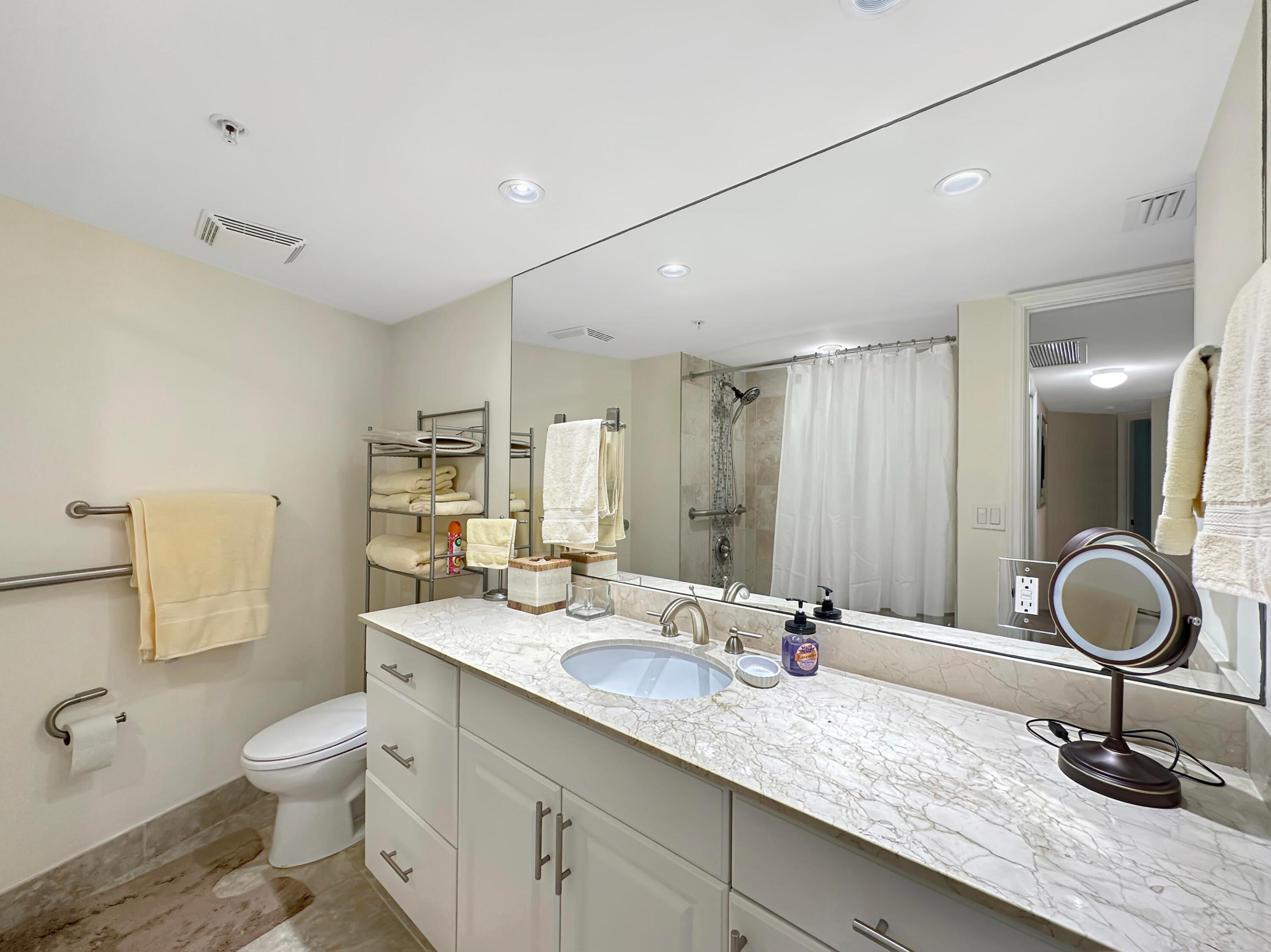 TIARA COND - Residential