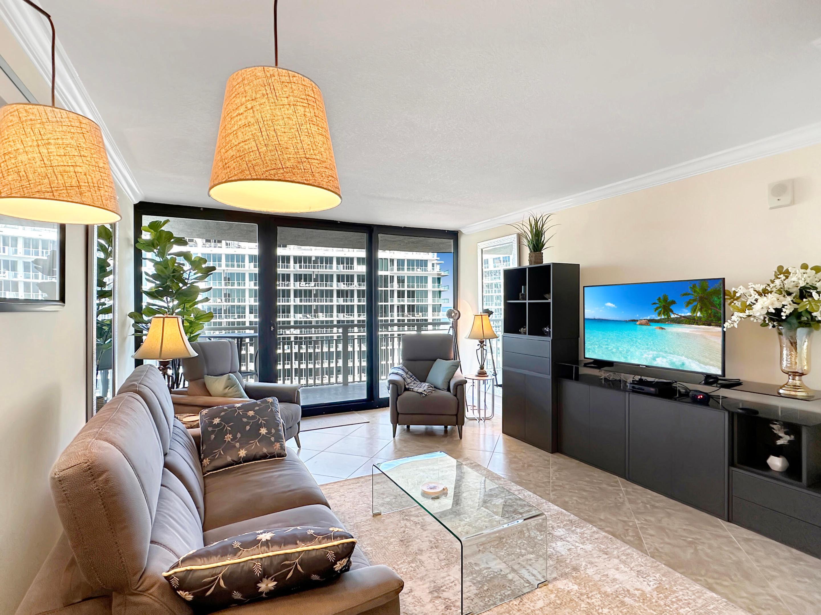 TIARA COND - Residential