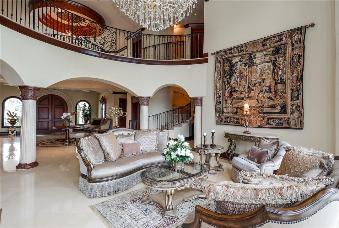 RIO VISTA ISLES - Residential