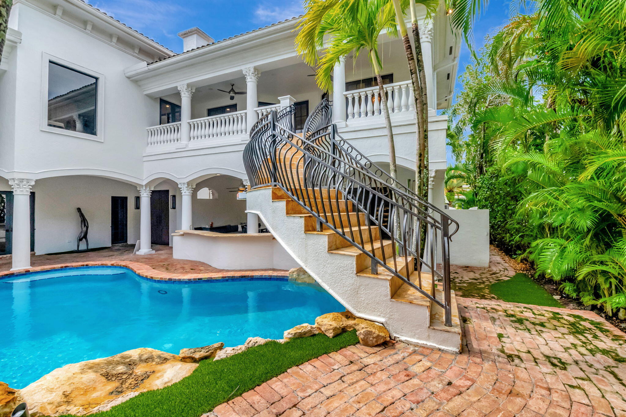 COVENTRY AT WOODFIELD COUNTRY CLUB - Residential