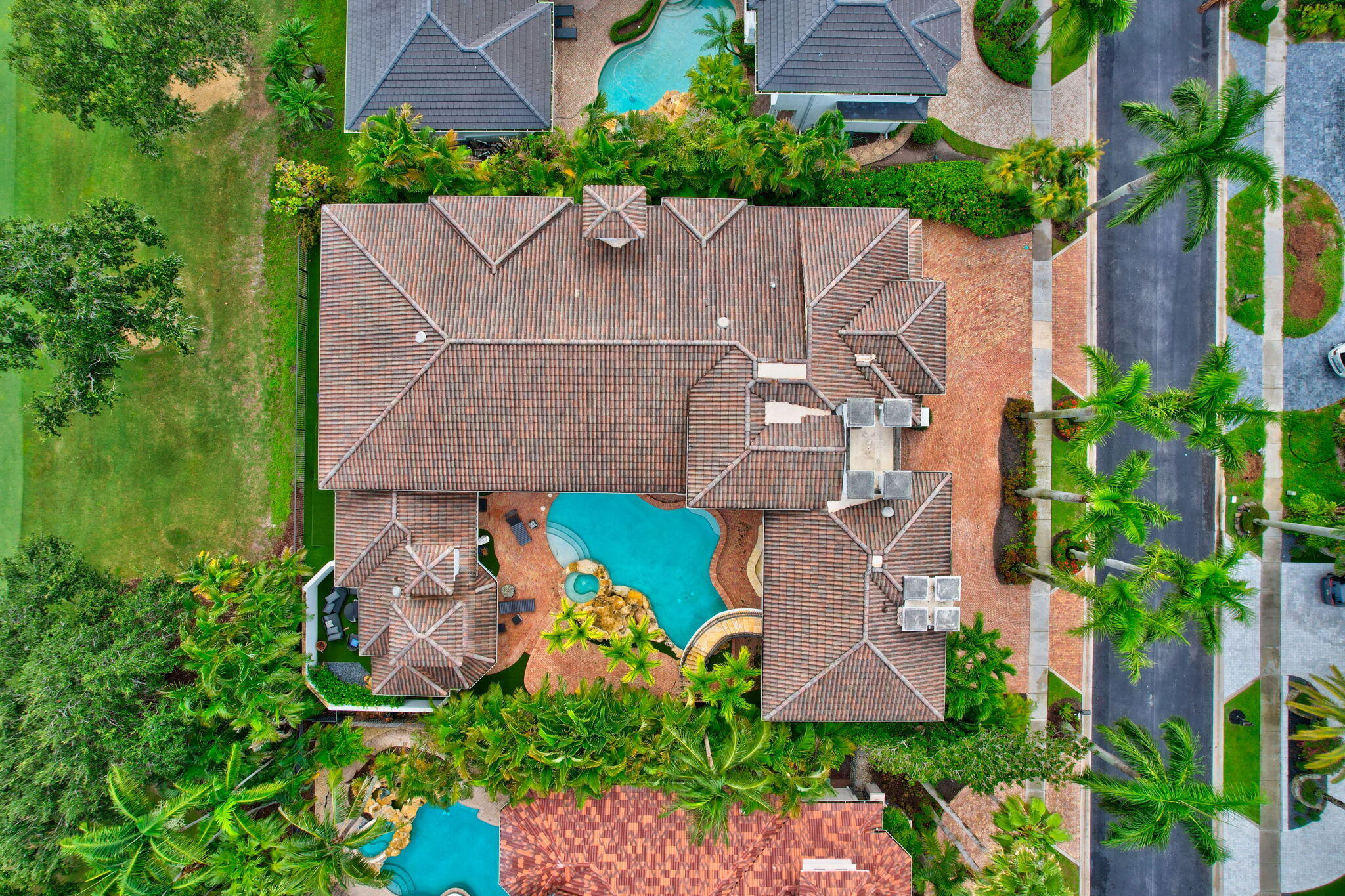 COVENTRY AT WOODFIELD COUNTRY CLUB - Residential