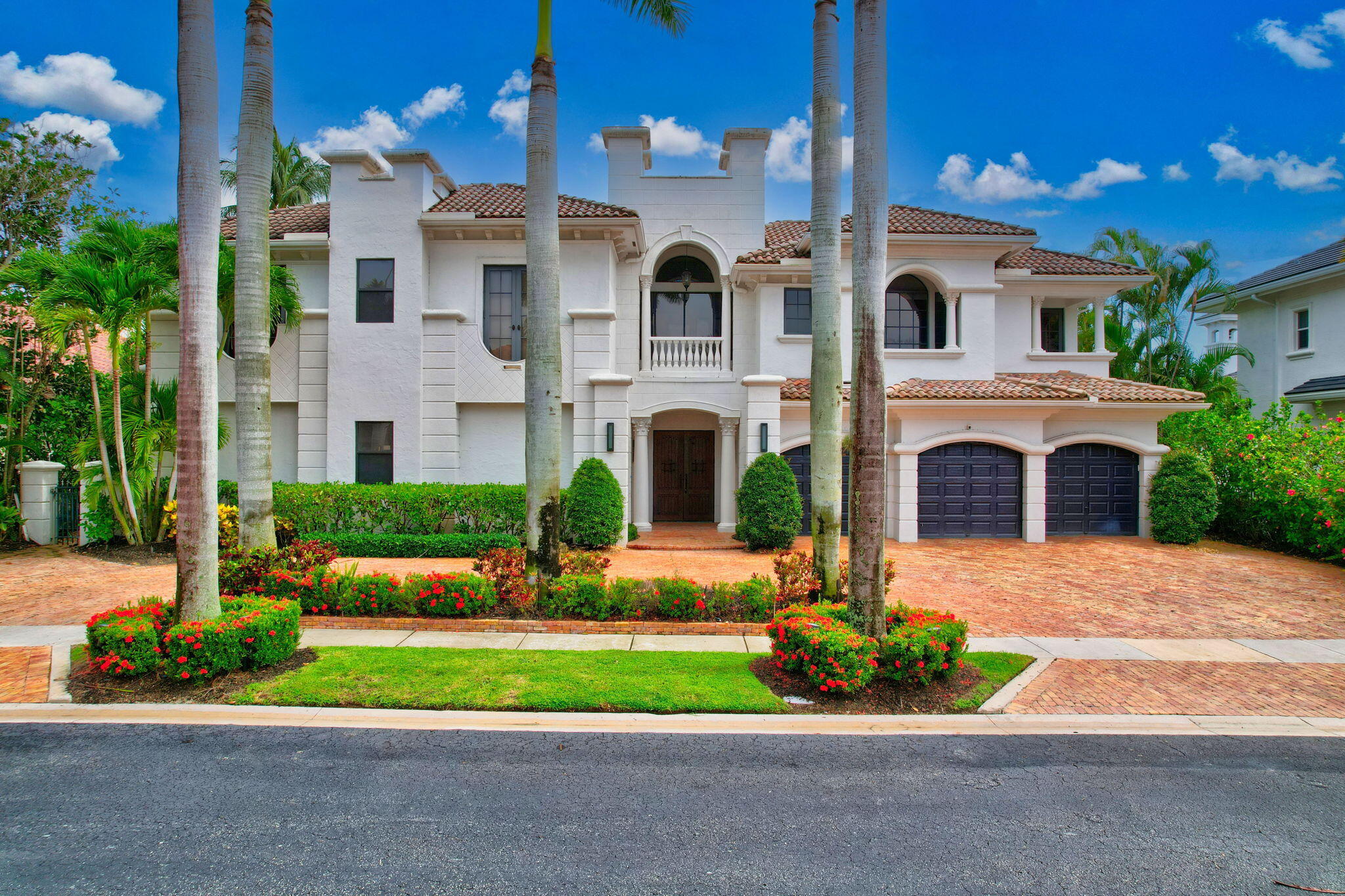 COVENTRY AT WOODFIELD COUNTRY CLUB - Residential