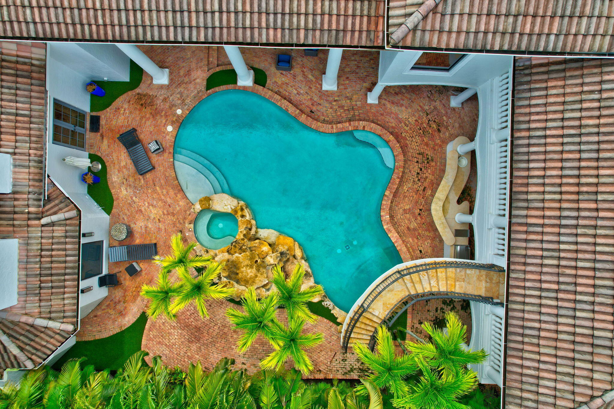 COVENTRY AT WOODFIELD COUNTRY CLUB - Residential