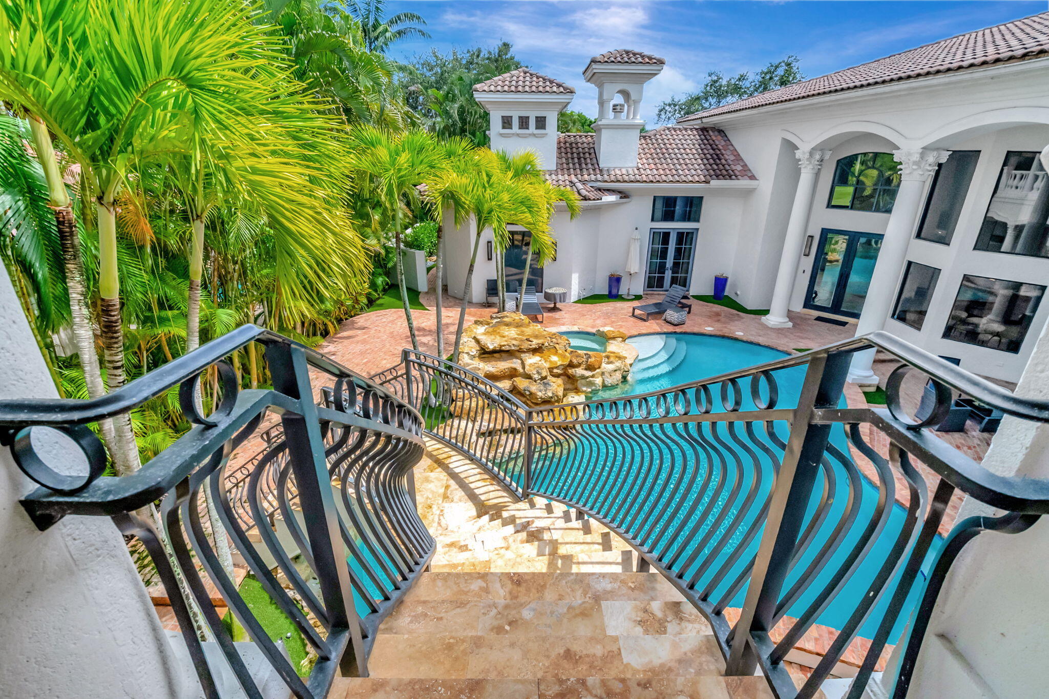 COVENTRY AT WOODFIELD COUNTRY CLUB - Residential