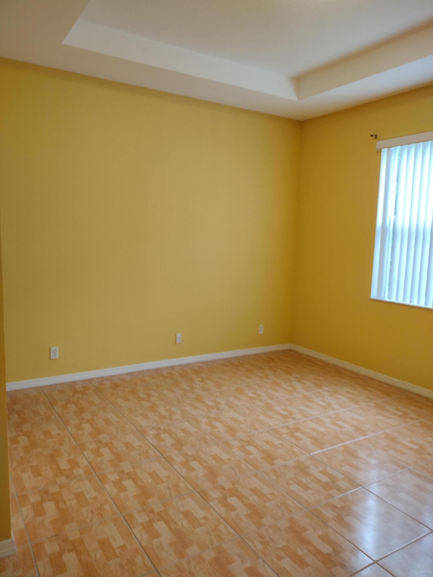 WELLINGTON TR 42B - Residential