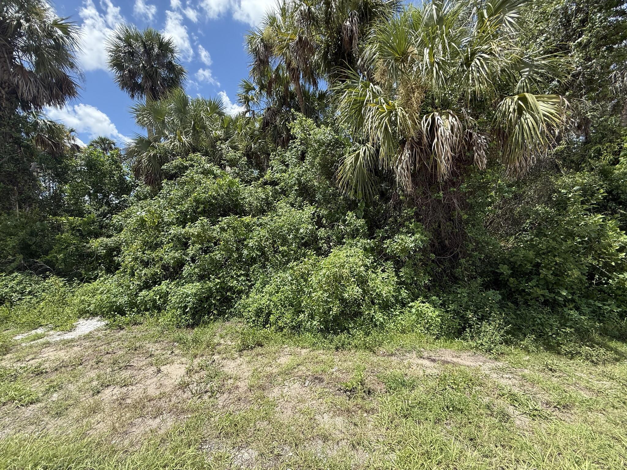 PORT CHARLOTTE SEC 30 - Land