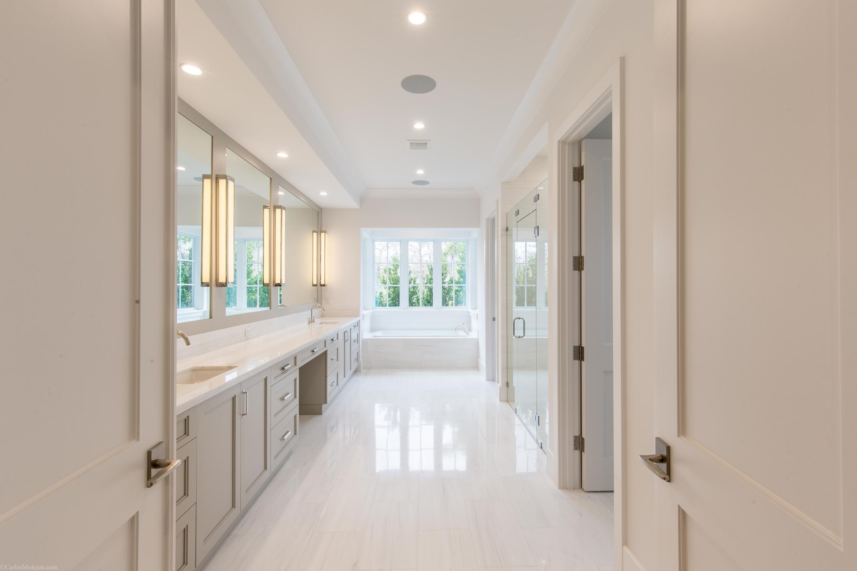 BLUE CYPRESS REPL AT PALM BEACH POLO & COUNTRY CLU - Residential