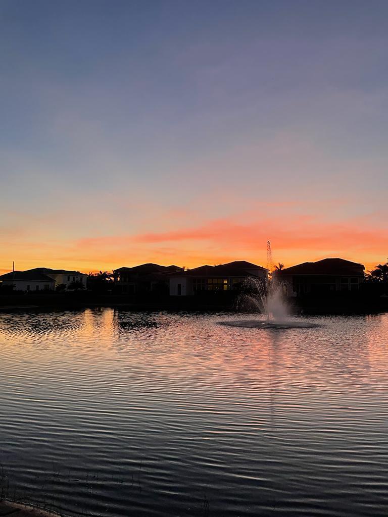 ROYAL PALM POLO PLAT - Residential Lease