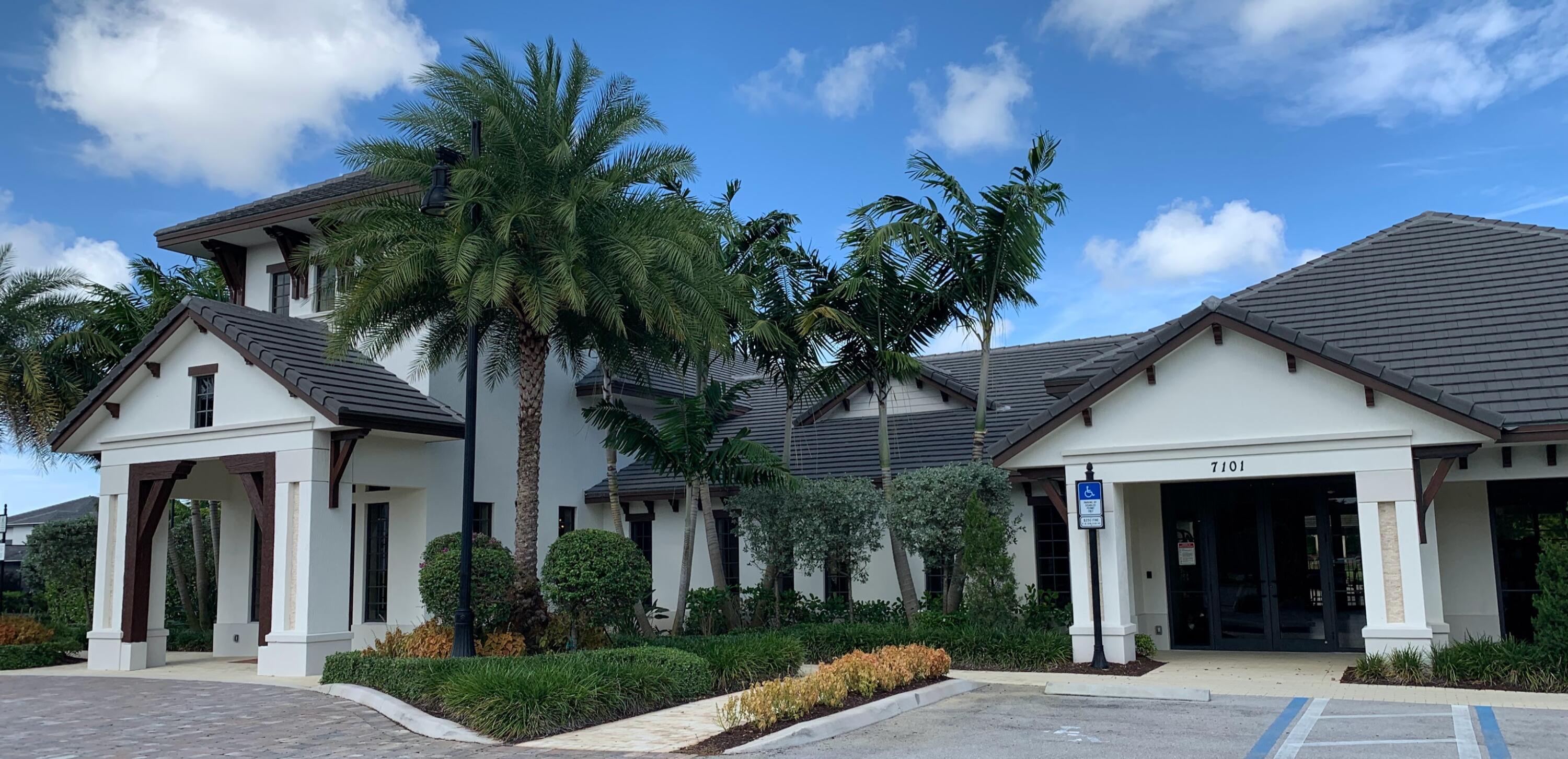ROYAL PALM POLO PLAT - Residential Lease