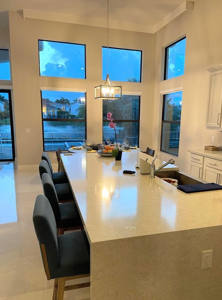 ROYAL PALM POLO PLAT - Residential Lease