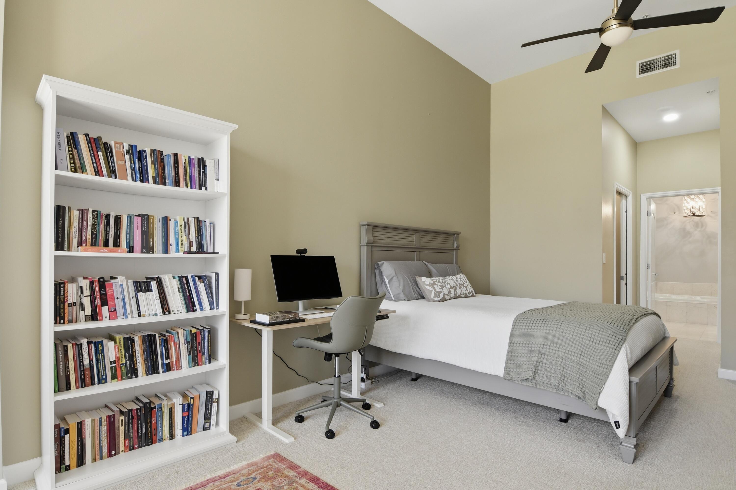ONE CITY PLAZA CONDO - Residential