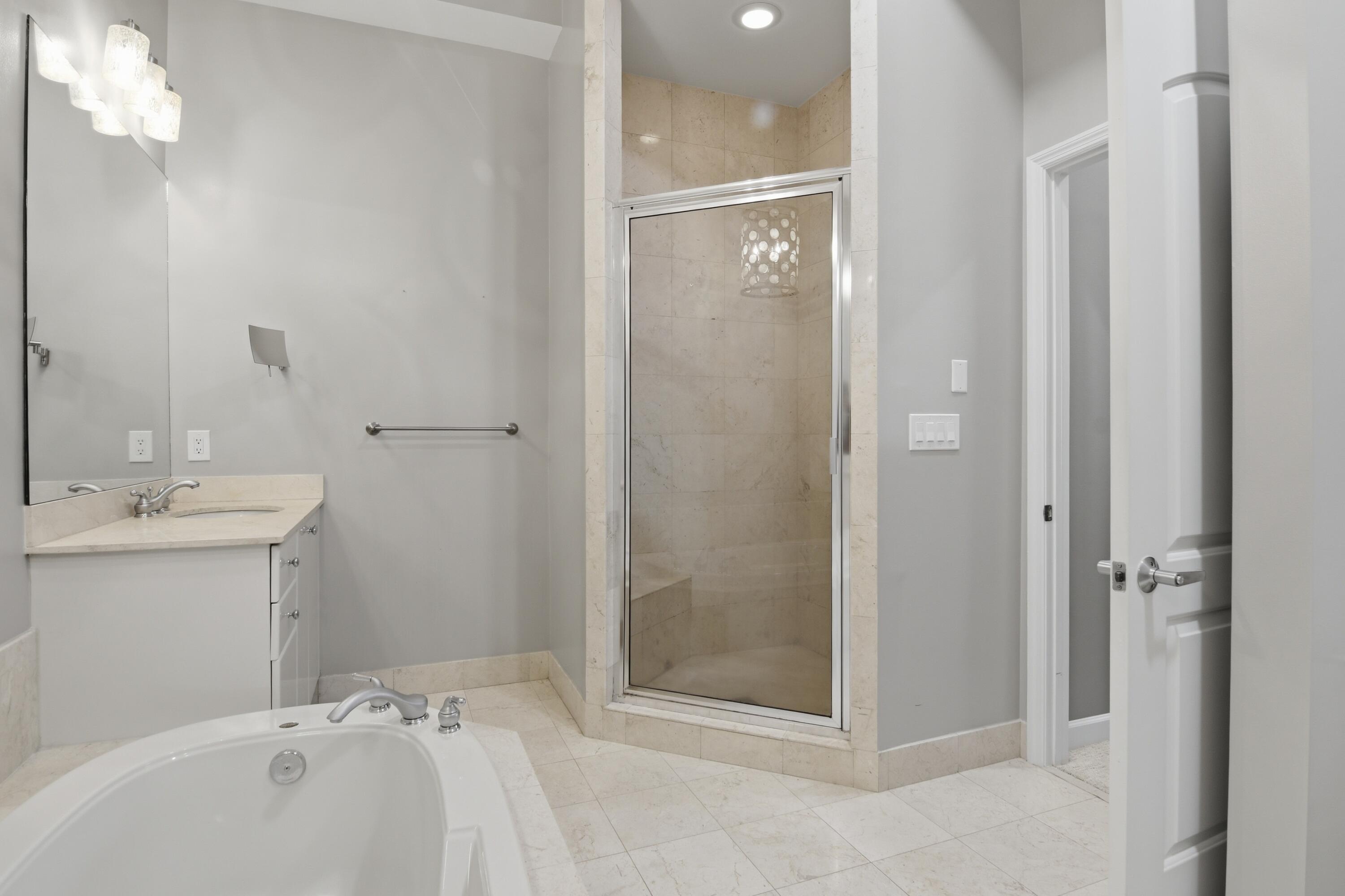 ONE CITY PLAZA CONDO - Residential