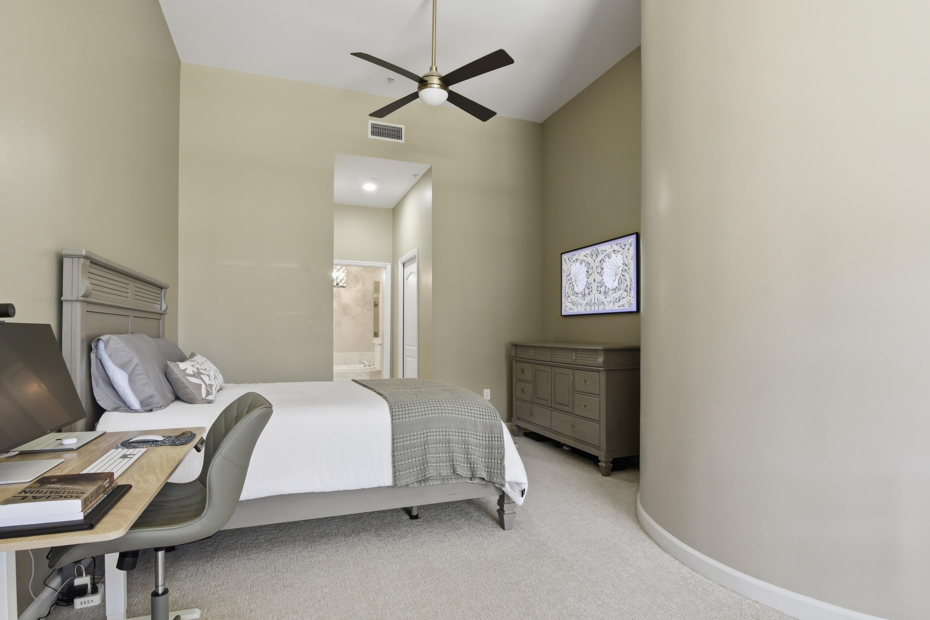ONE CITY PLAZA CONDO - Residential