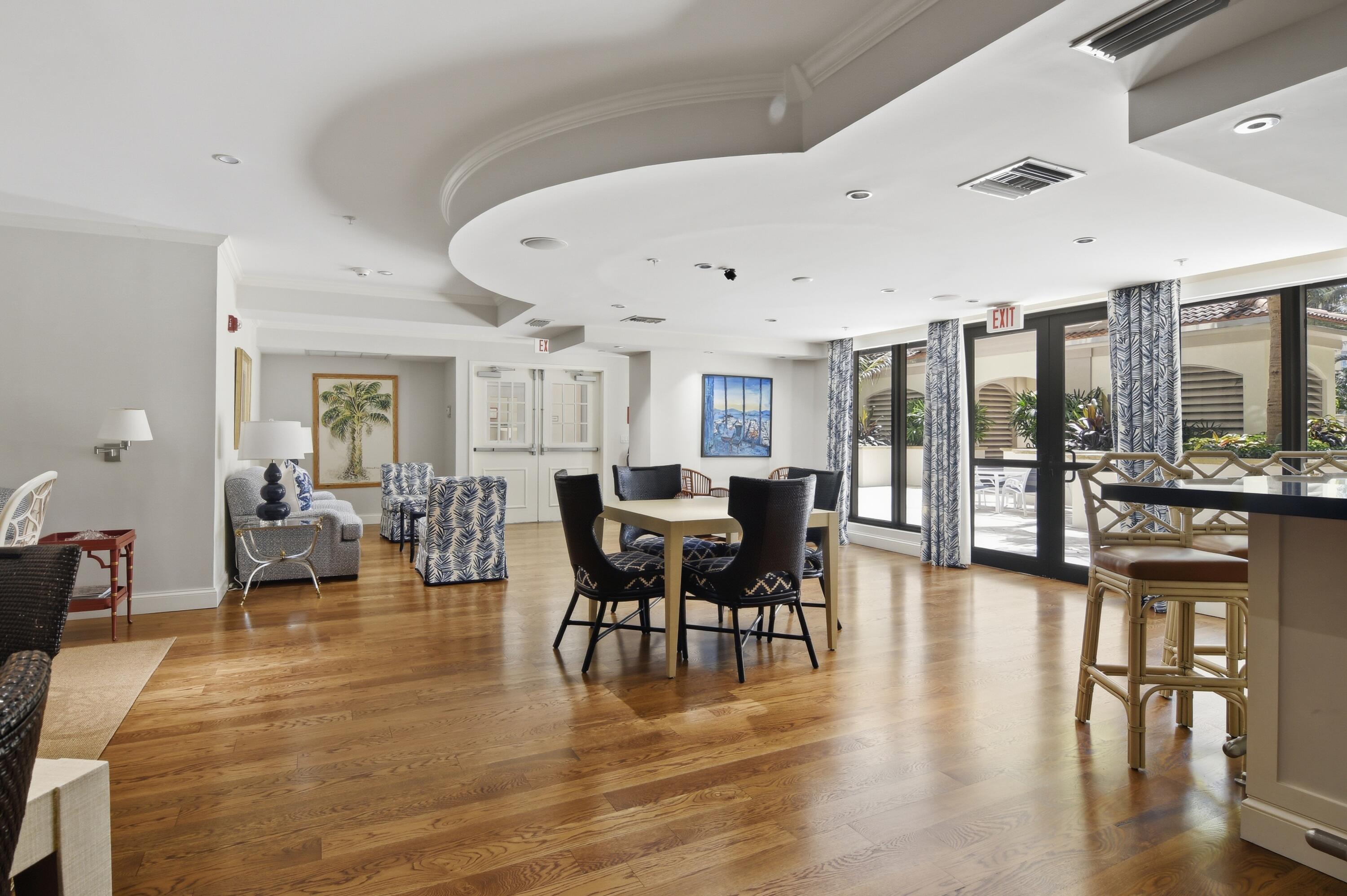 ONE CITY PLAZA CONDO - Residential