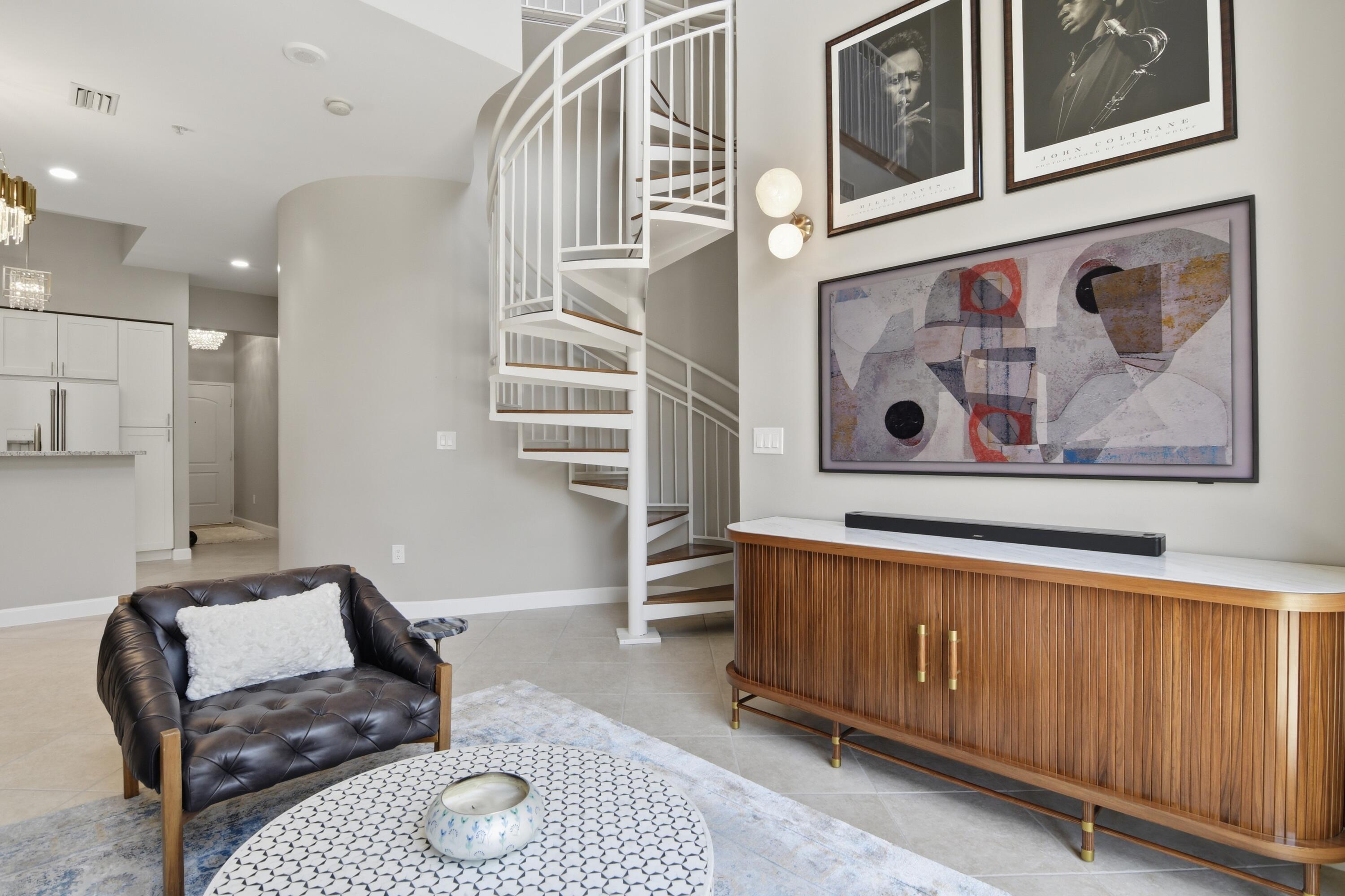 ONE CITY PLAZA CONDO - Residential