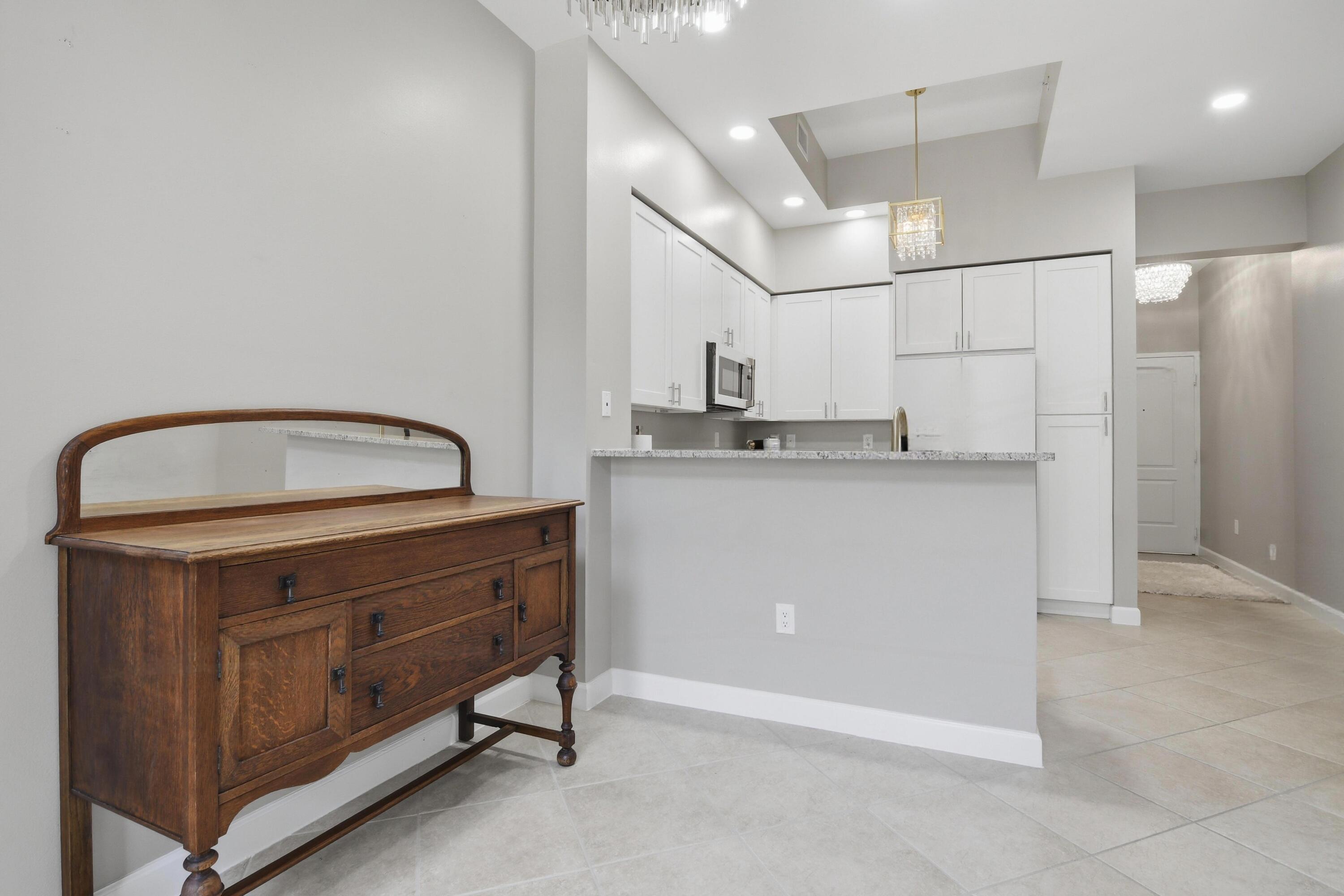 ONE CITY PLAZA CONDO - Residential