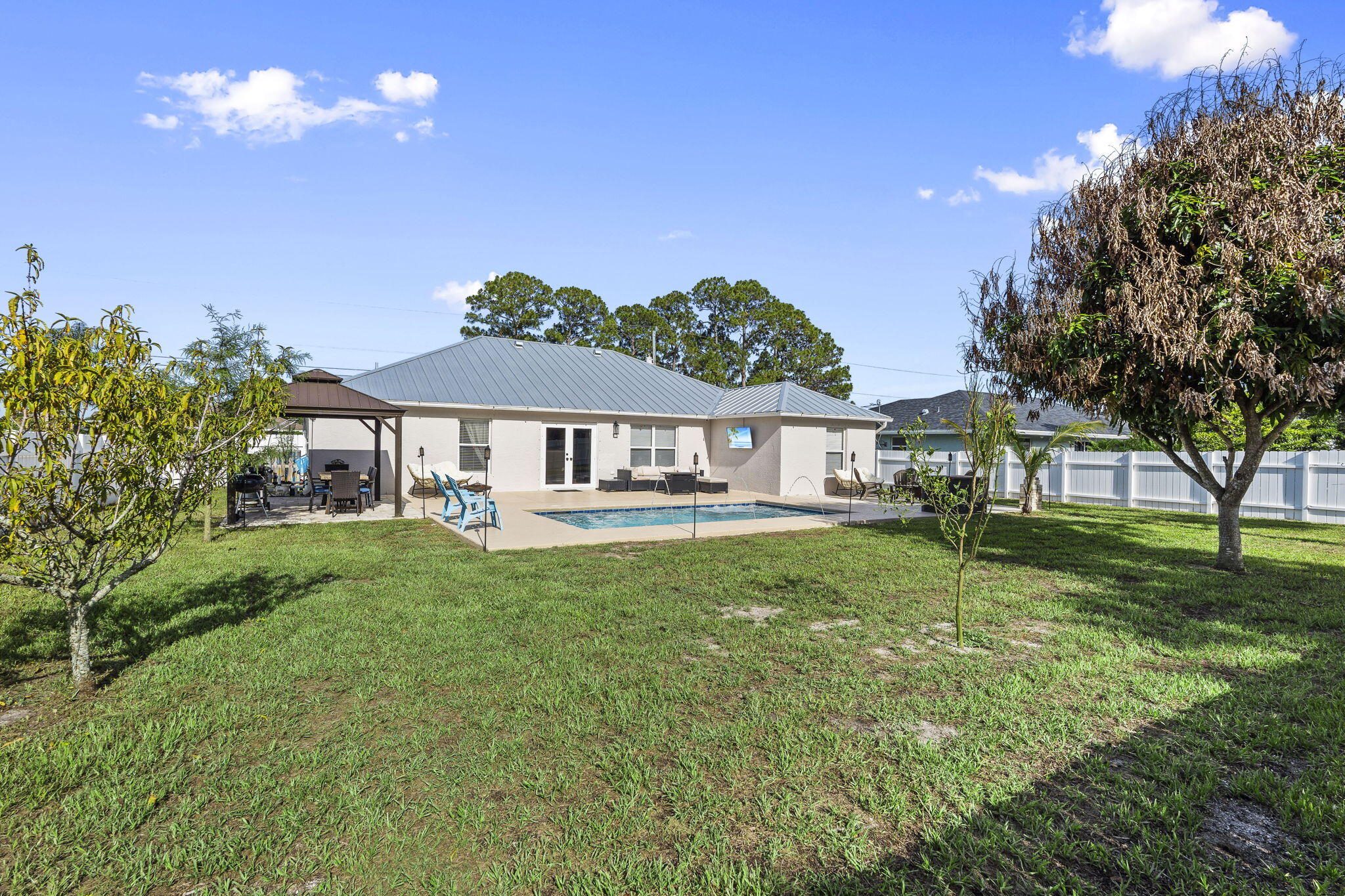 PORT ST LUCIE SECTION 19 - Residential