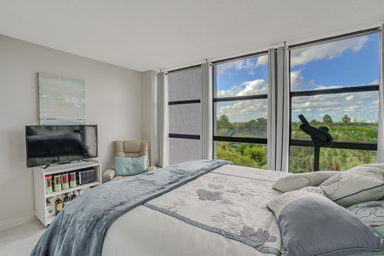 Towers of Oceanview - Residential