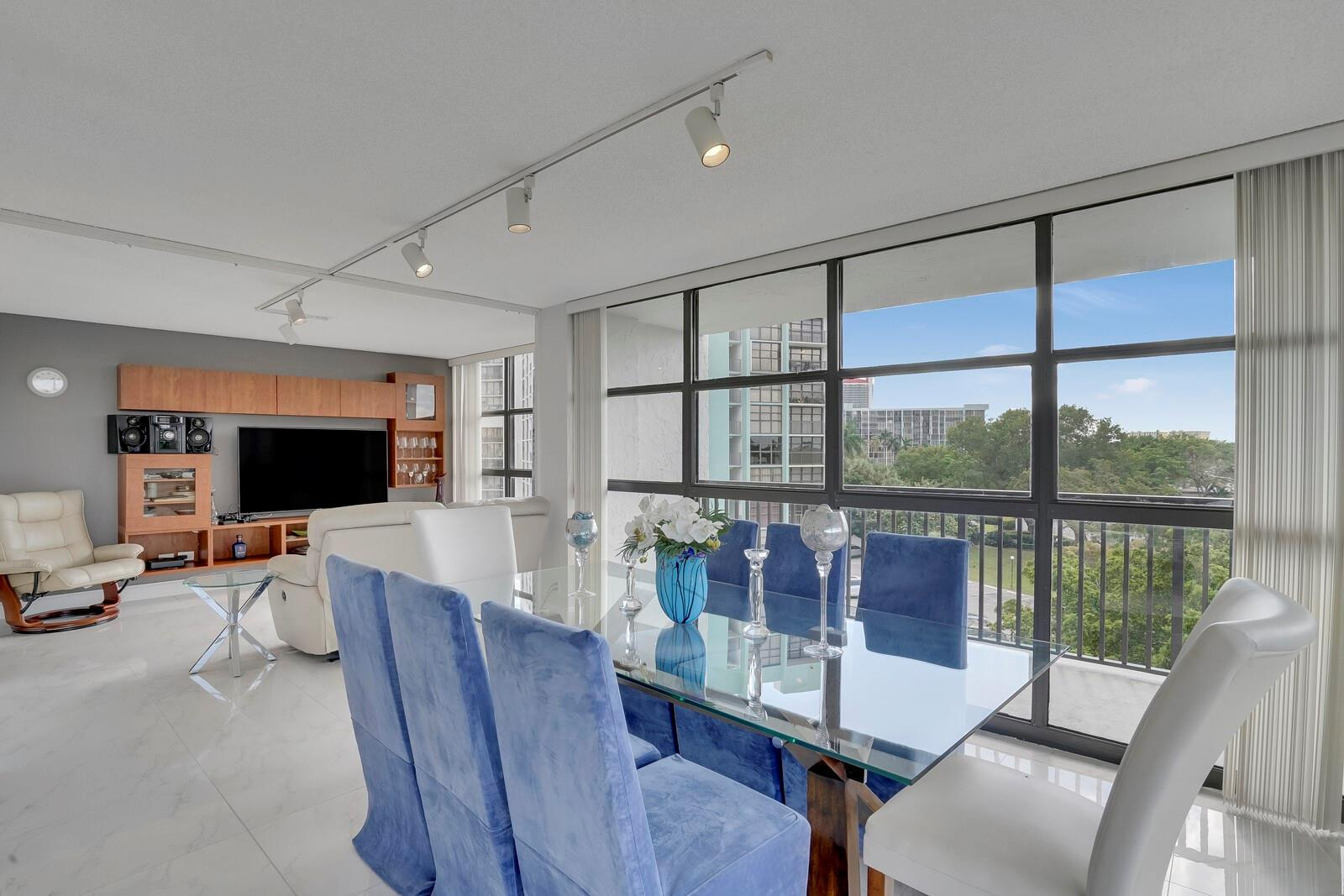 Towers of Oceanview - Residential