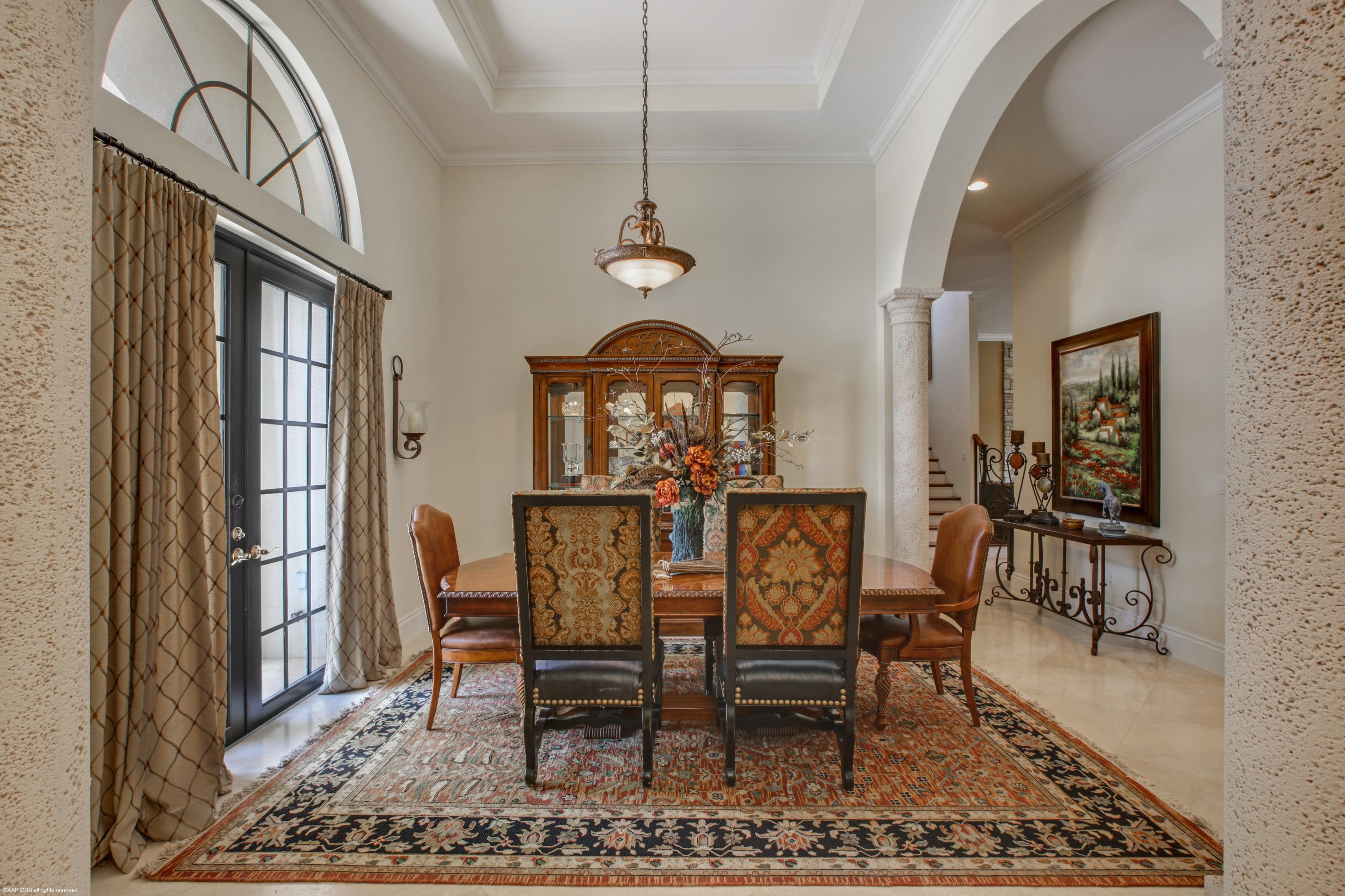 PALM BEACH POINT - Residential