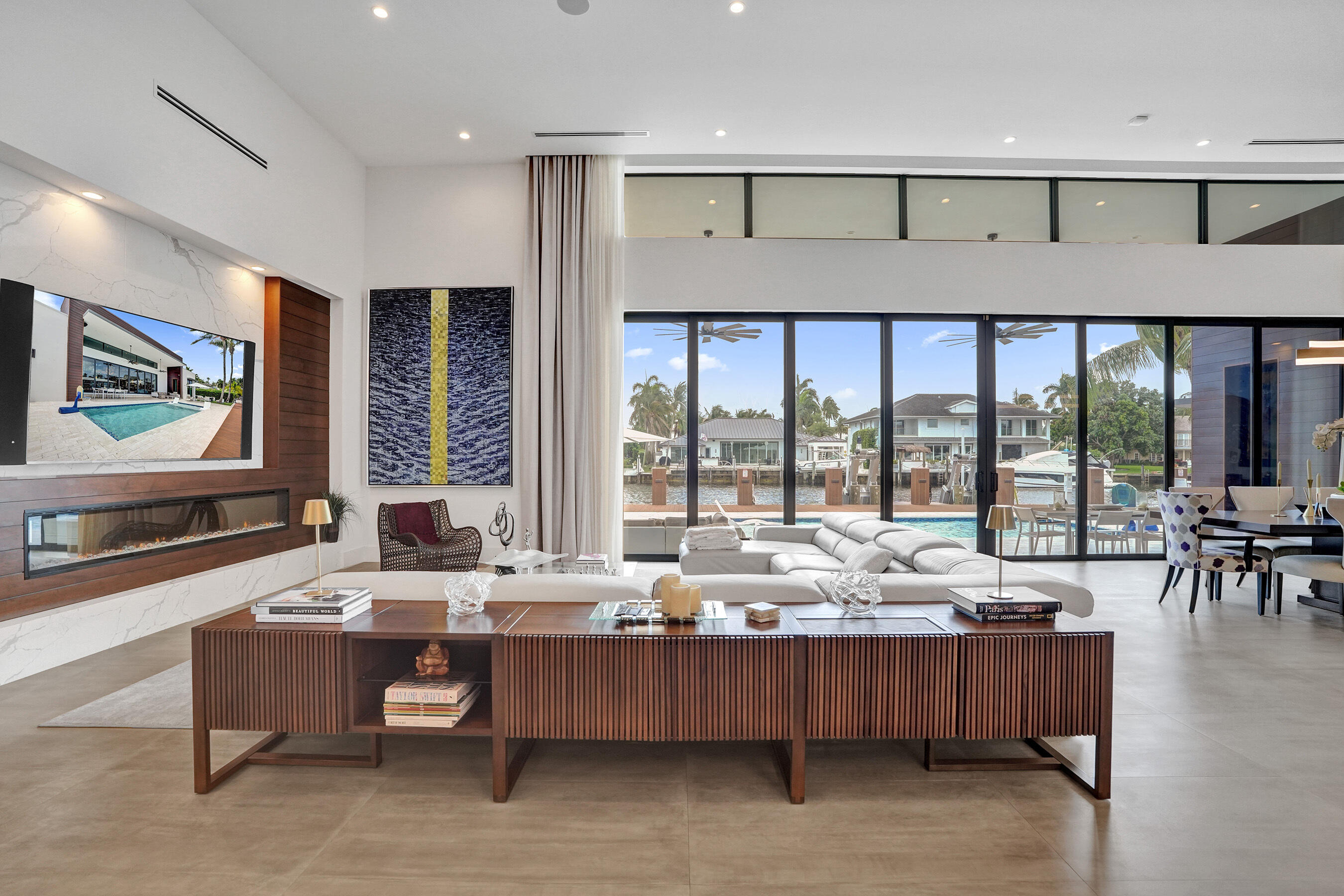 CORAL RIDGE COUNTRY CLUB - Residential