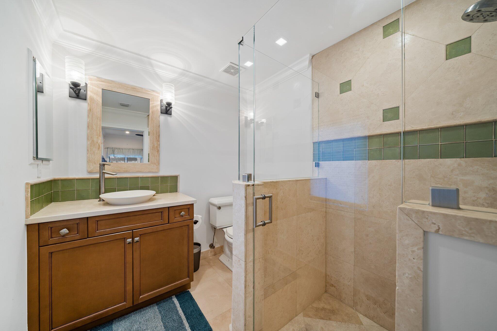 TEQUESTA COUNTRY CLUB - Residential