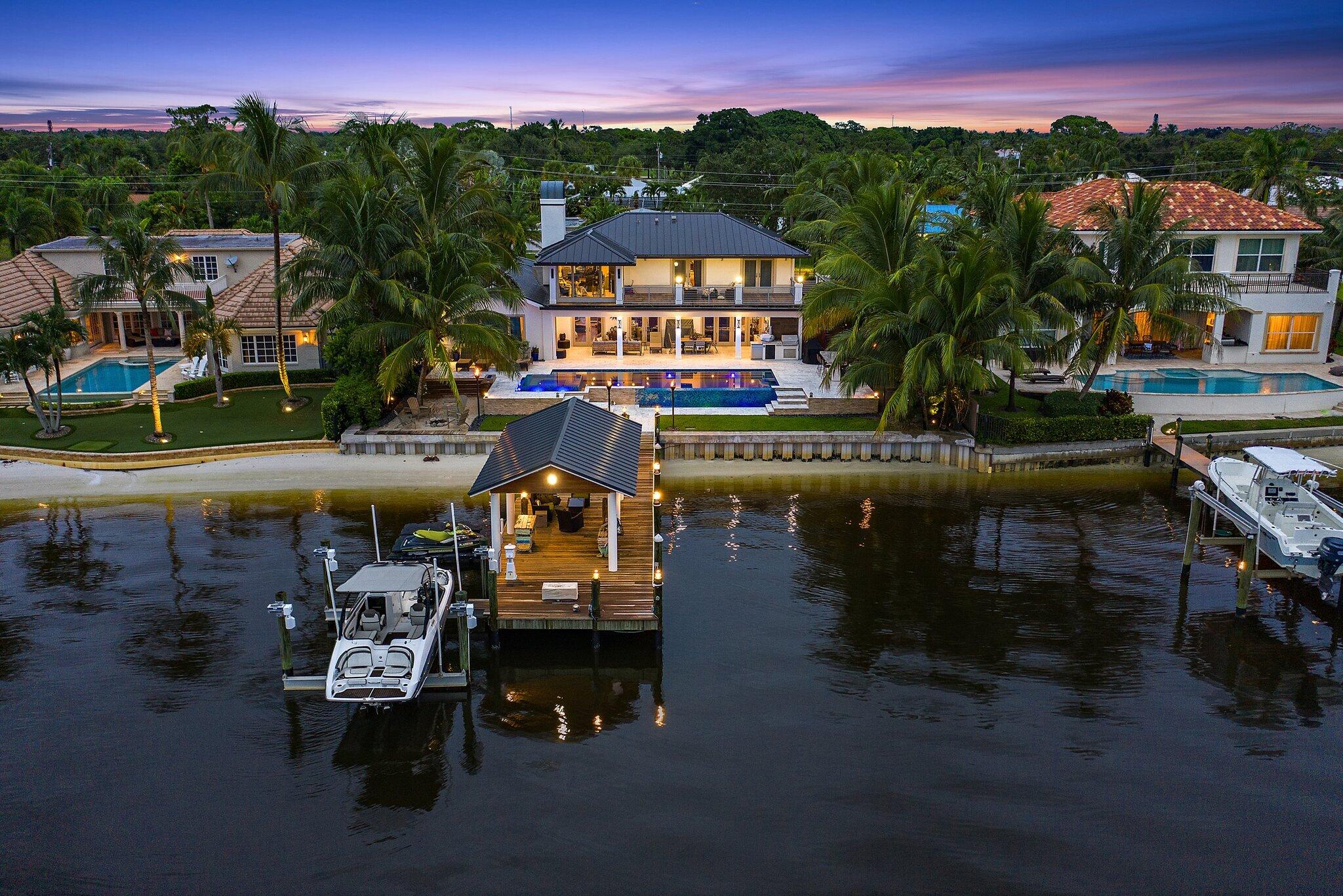 TEQUESTA COUNTRY CLUB - Residential