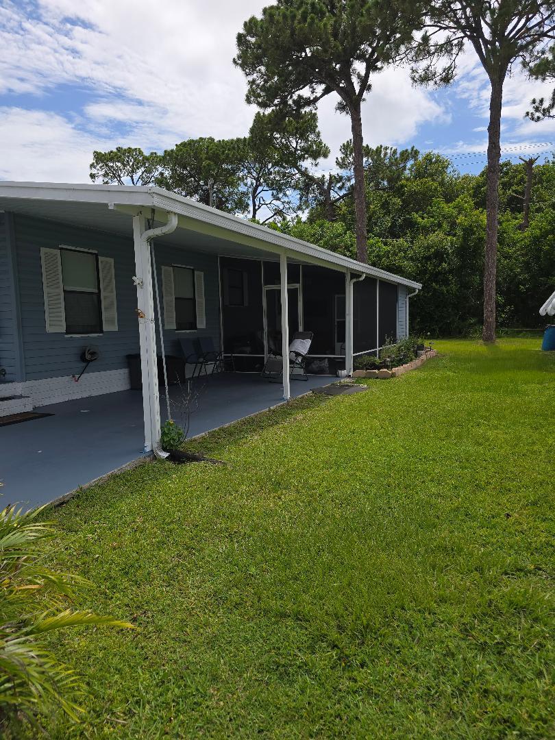 TROPICAL ISLES - Residential