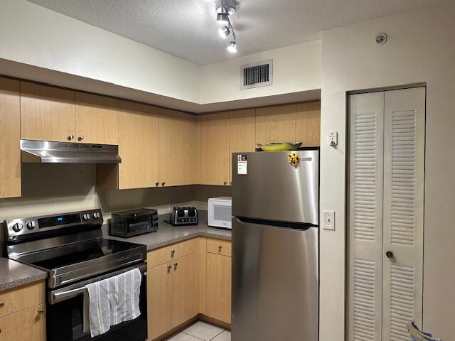 VILLA DEL SOL CONDO - Residential Lease