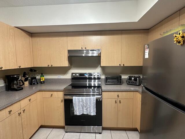 VILLA DEL SOL CONDO - Residential Lease
