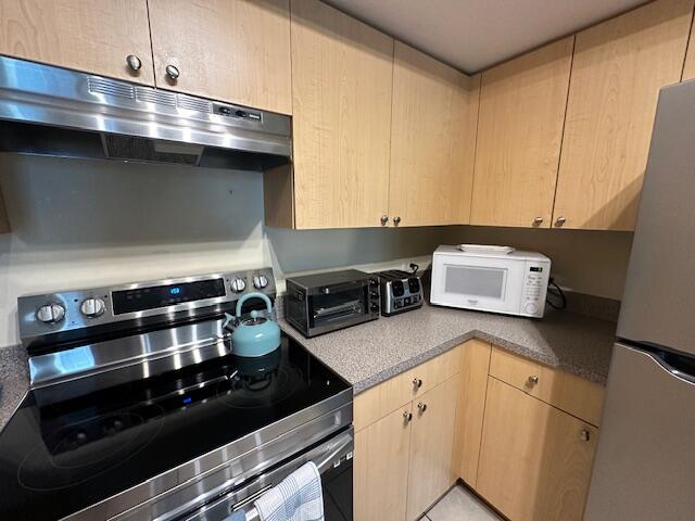 VILLA DEL SOL CONDO - Residential Lease