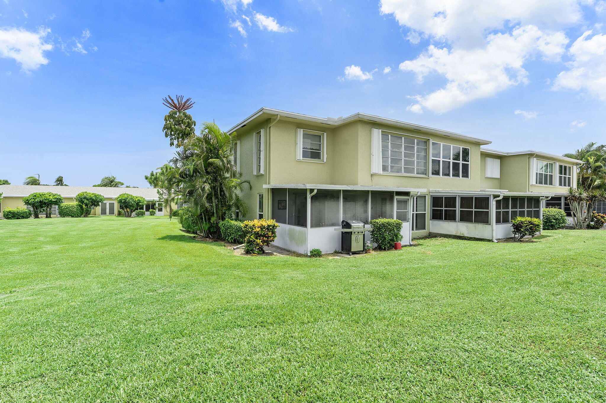 PINES OF DELRAY CONDO - Residential