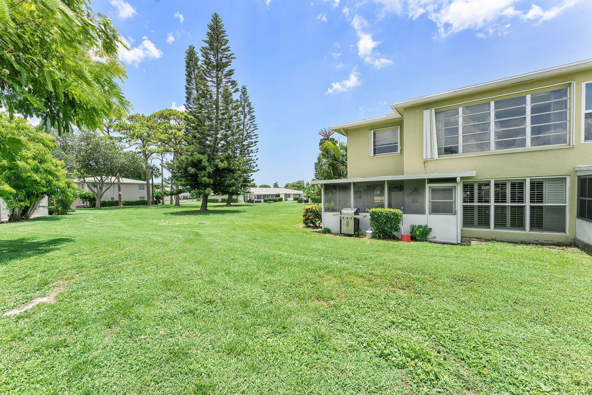 PINES OF DELRAY CONDO - Residential