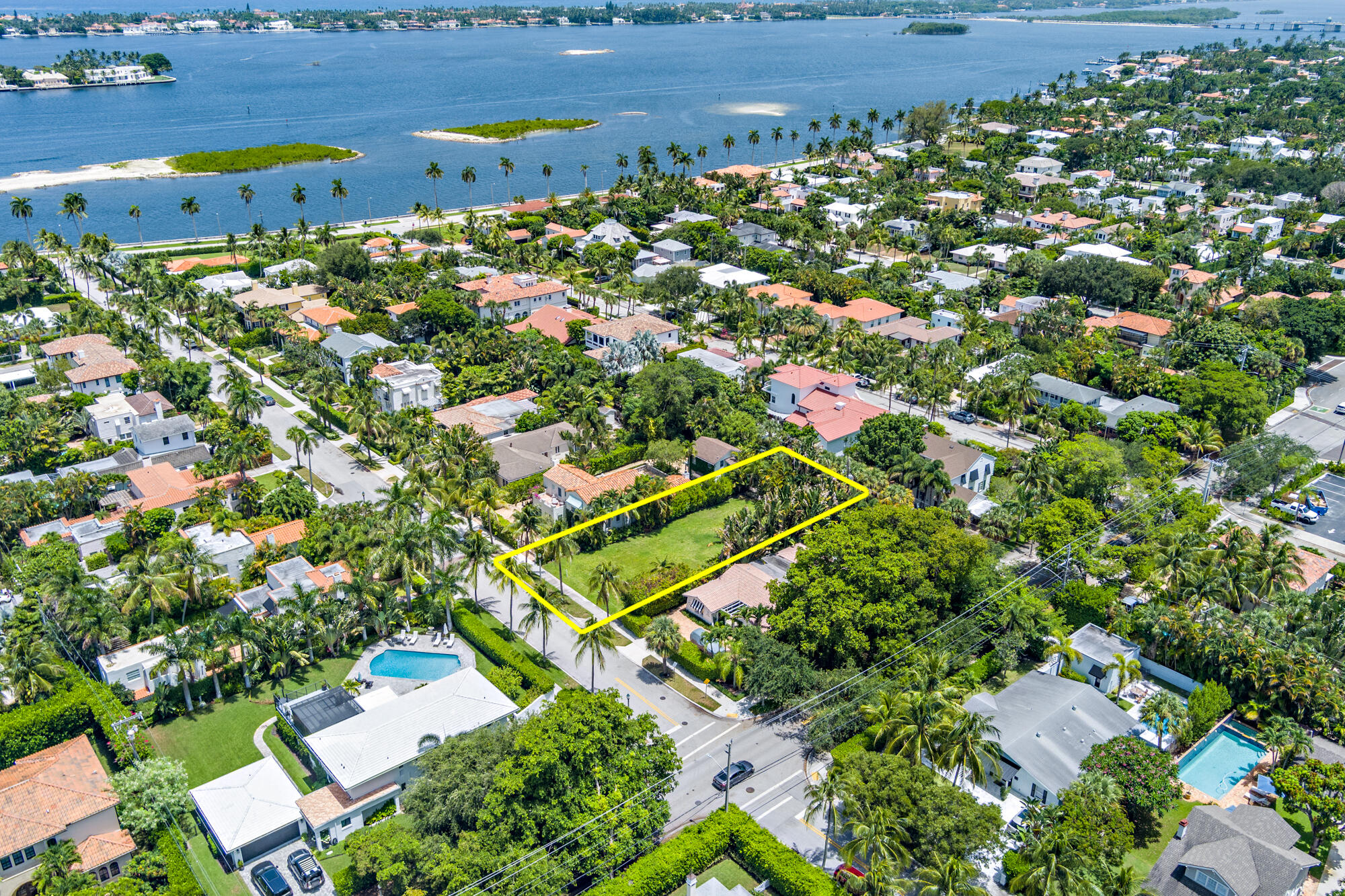 Incredible opportunity to build in the highly sought-after El Cid neighborhood. Located east of Olive Avenue on the Intracoastal block, this exceptional property spans just over 8,500 square feet and includes approved plans, available upon request. With ample space for a pool, lush landscaping, and seamless indoor-outdoor living, the possibilities are endless. Ideally positioned within the coveted Palm Beach Public School District and just moments from downtown West Palm Beach, this premier location combines timeless charm with an unmatched lifestyle.