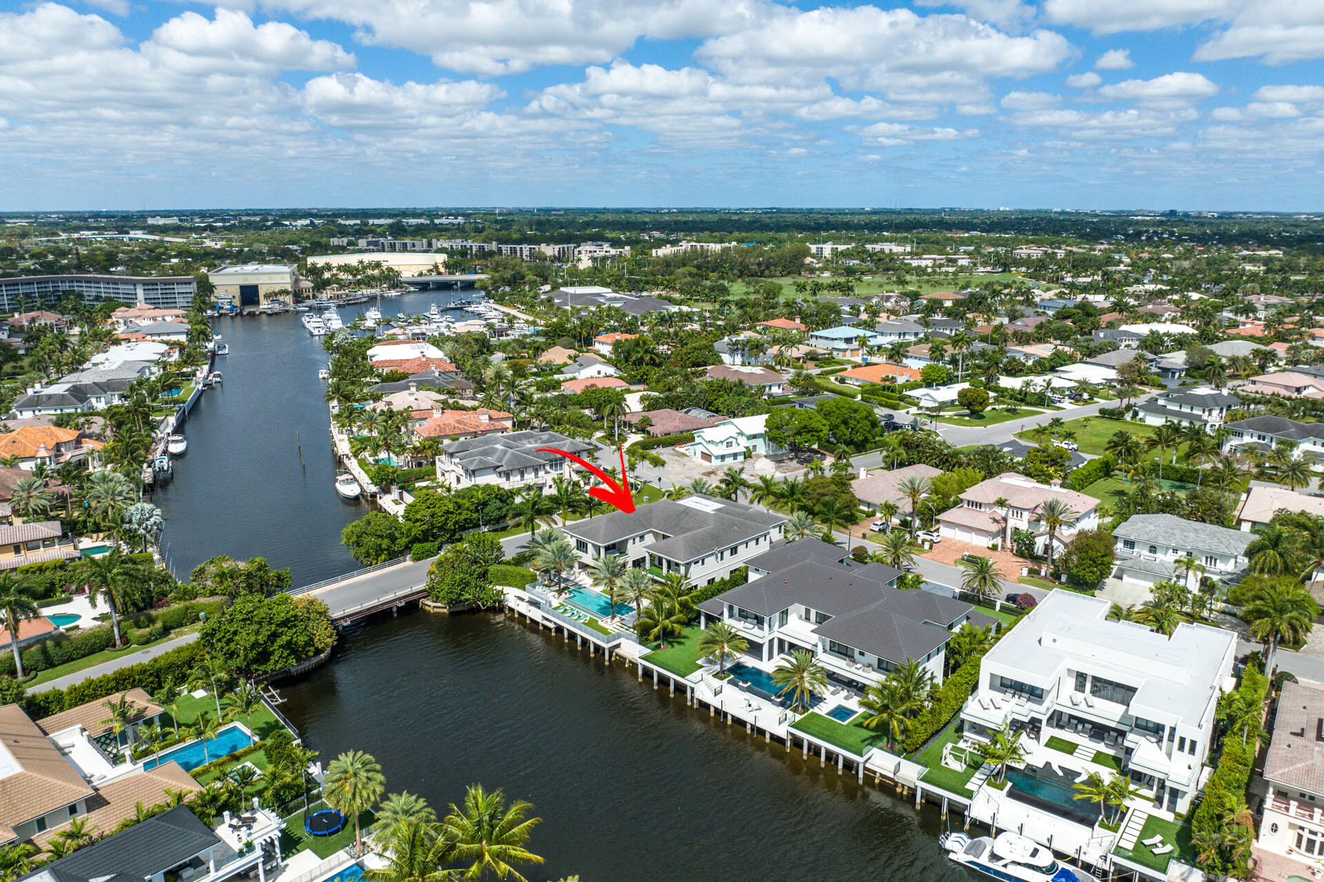 ROYAL PALM YACHT & COUNTRY CLUB - Residential
