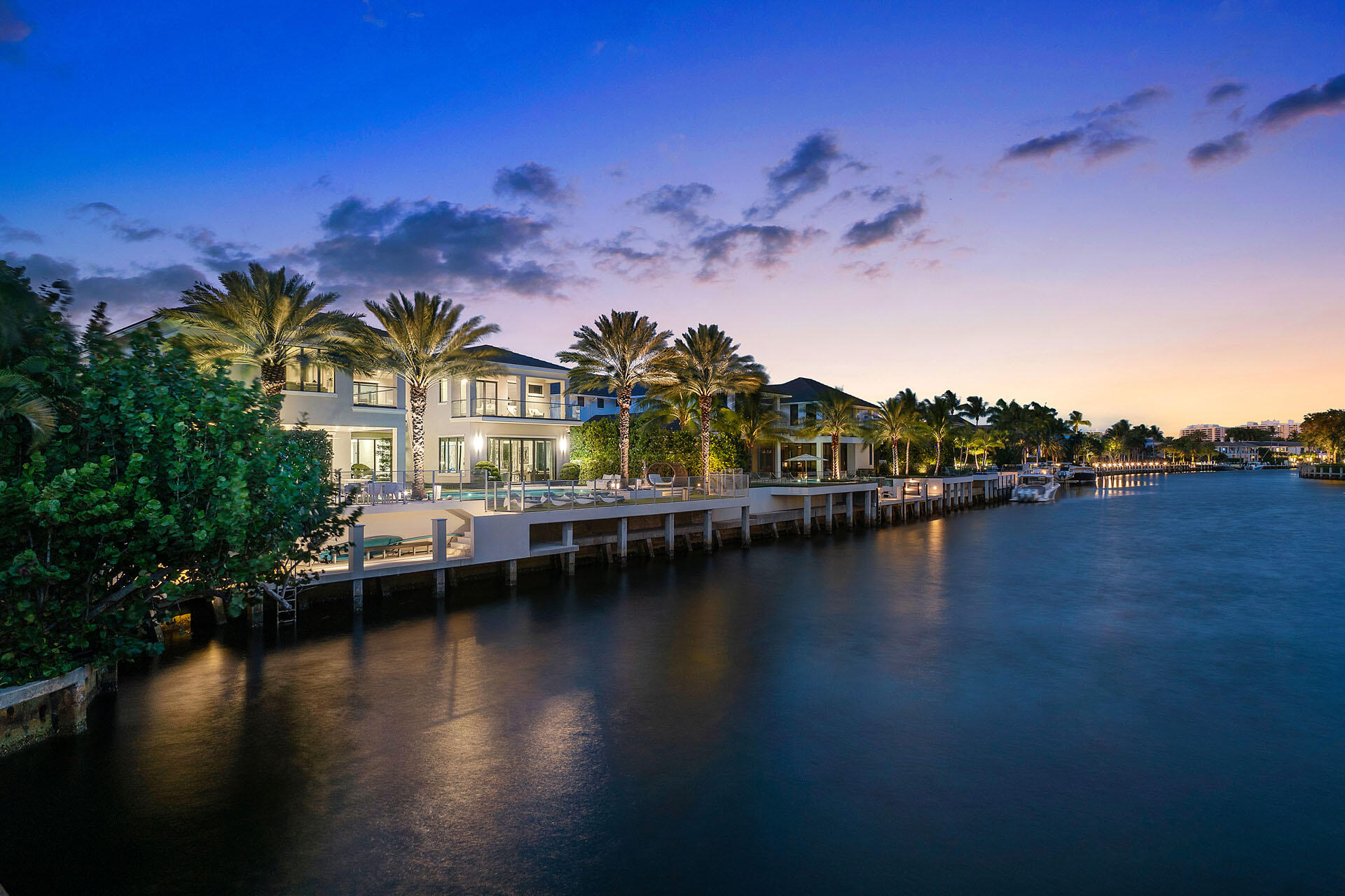 ROYAL PALM YACHT & COUNTRY CLUB - Residential