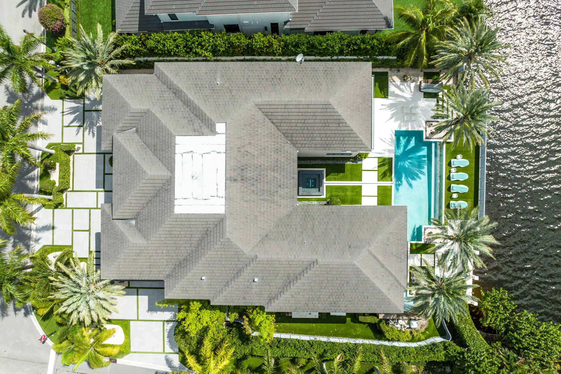 ROYAL PALM YACHT & COUNTRY CLUB - Residential