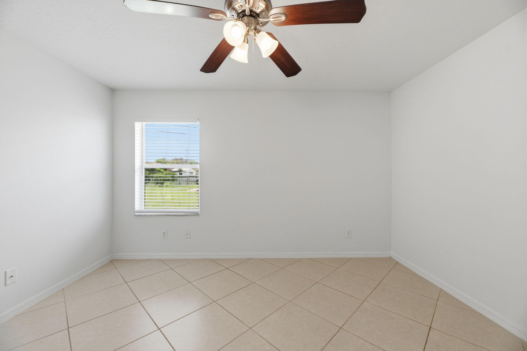PORT ST LUCIE SECTION 8 - Residential