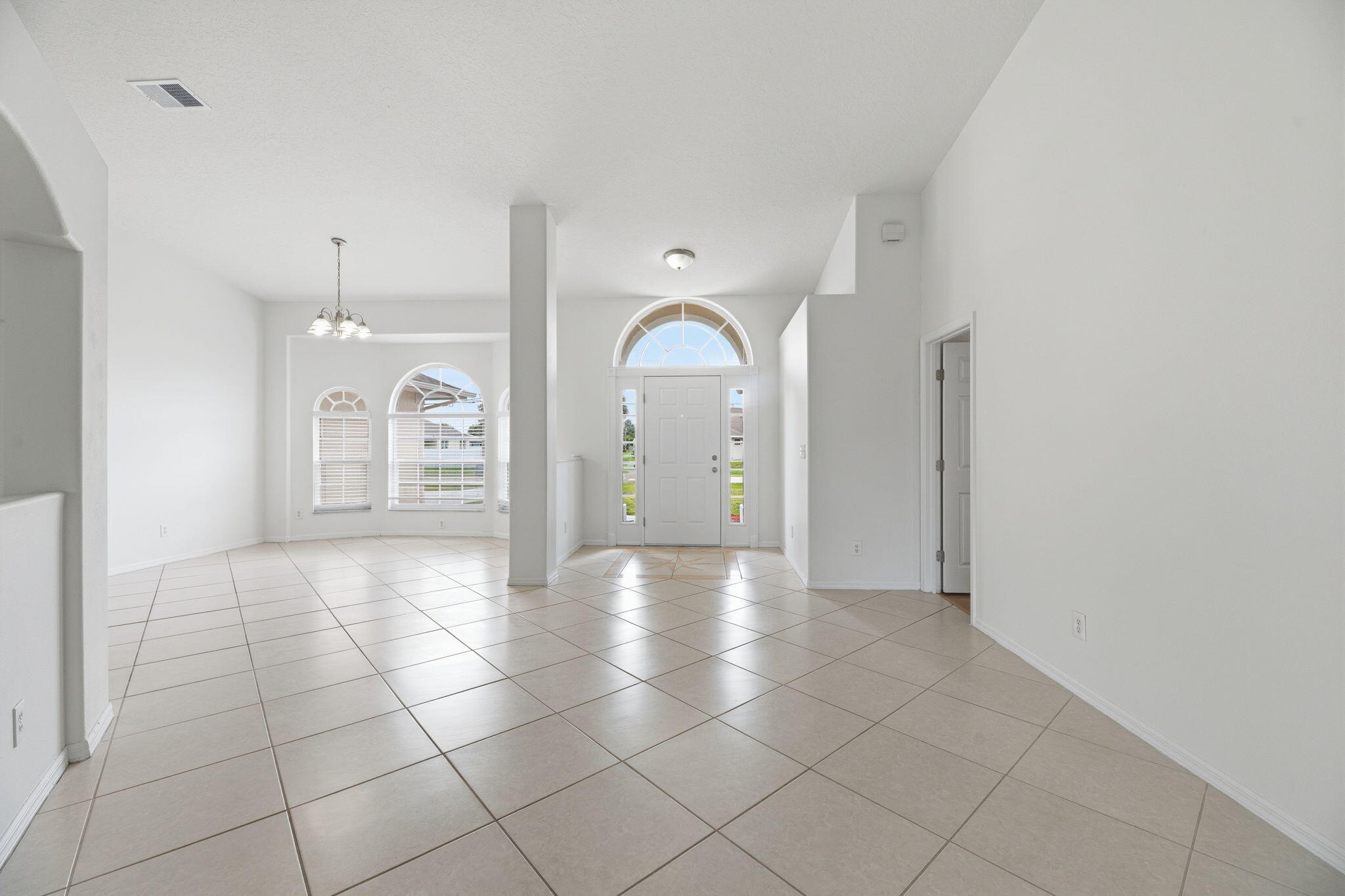 PORT ST LUCIE SECTION 8 - Residential