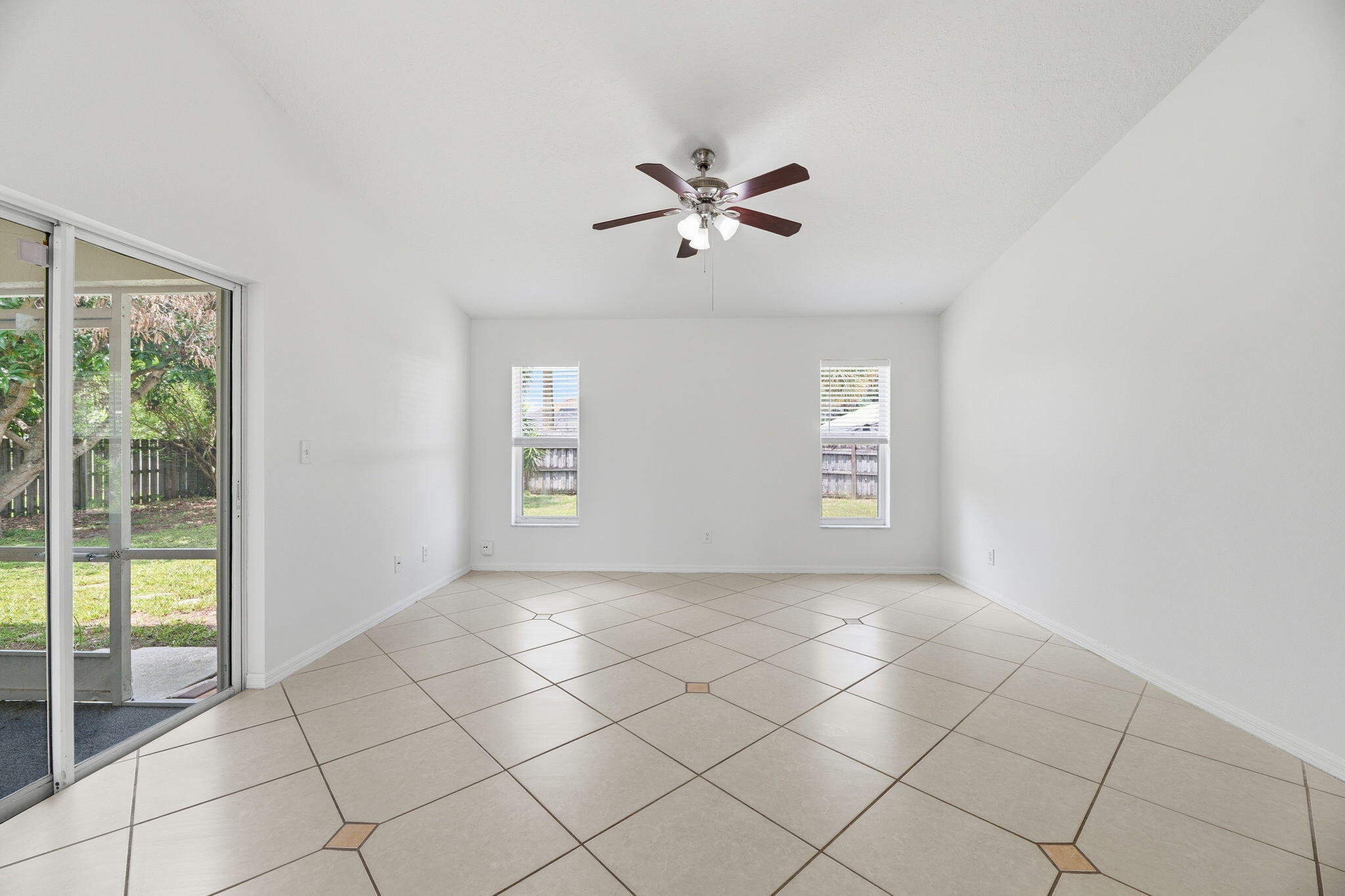 PORT ST LUCIE SECTION 8 - Residential