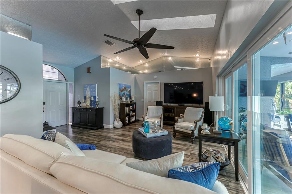 PORT ST LUCIE SECTION 18 - Residential