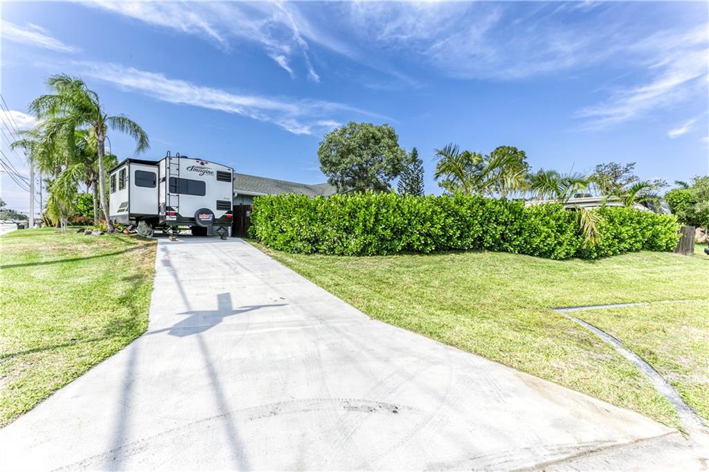 PORT ST LUCIE SECTION 18 - Residential