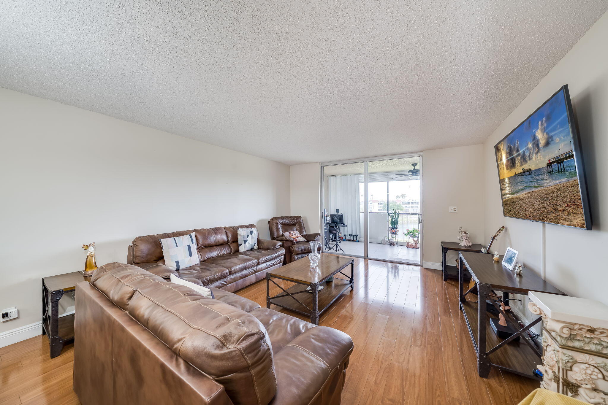 PALM LAKES CONDO - Residential