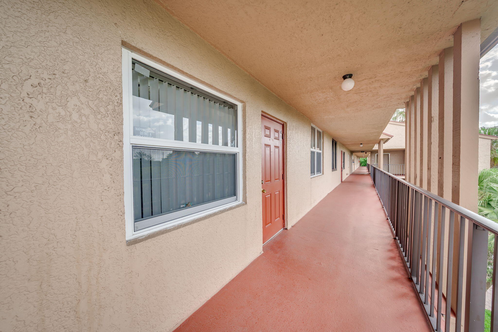 PALM LAKES CONDO - Residential